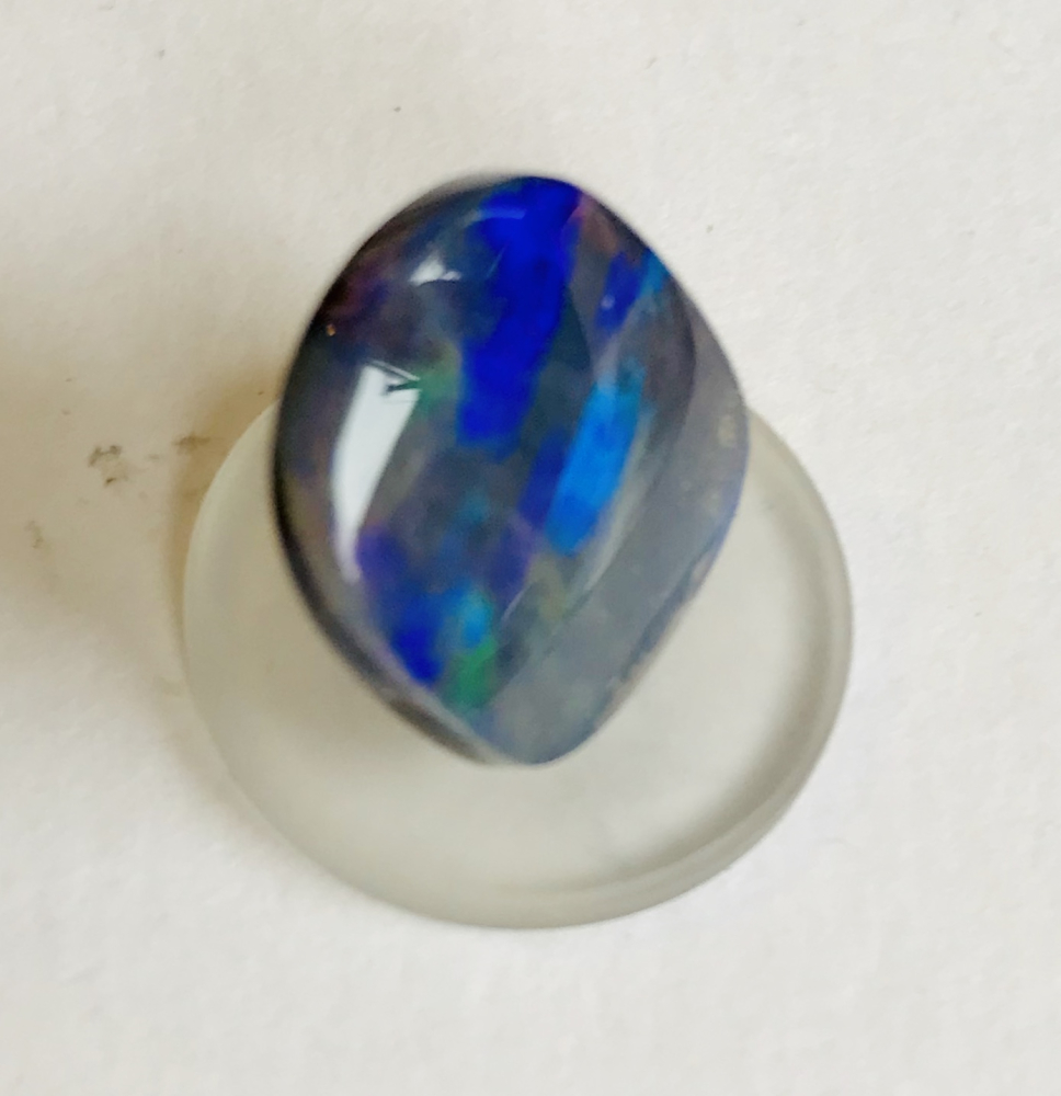 Boulder Opal Australien